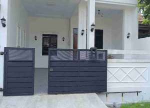 RUMAH GAYA EROPA lokasi di ",
          price: `495000000`,
          currency: `IDR`
    };


    let pageData = {
        viewPhoneModalField: , tersedia melalui melalui situs Lamudi