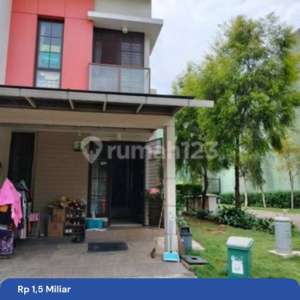 Rumah Hoek 2 lantai di Green Village, 2KT, SHM , tersedia melalui melalui situs Rumah123