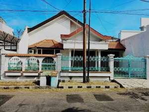 Rumah Jual Bagus Dharmahusada Indah Tengah Surabaya Timur lokasi di Mulyorejo, tersedia melalui melalui situs Olx