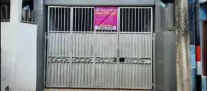 Rumah kost Griya putri lokasi di Jatinegara, tersedia melalui melalui situs Olx