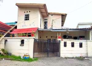 Rumah Lebak Arum Tambaksari Surabaya Timur lokasi di ",
          price: `1200000000`,
          currency: `IDR`
    };


    let pageData = {
        viewPhoneModalField: , tersedia melalui melalui situs Lamudi