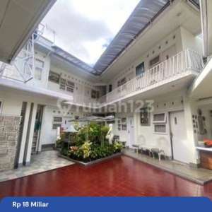 RUMAH LUAS ANTIK TERAWAT STRATEGIS TENGAH KOTA SIAP HUNI DI SAYAP RIAU BANDUNG , tersedia melalui melalui situs Rumah123