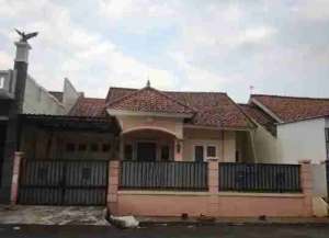 Rumah Luas Jalan Lebar di Harapan Indah Bulevar Hijau Bekasi lokasi di ",
          price: `2300000000`,
          currency: `IDR`
    };


    let pageData = {
        viewPhoneModalField: , tersedia melalui melalui situs Lamudi