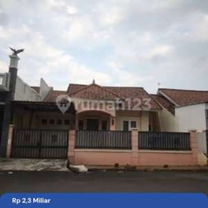 Rumah Luas Jalan Lebar Di Harapan Indah Bulevar Hijau Bekasi , tersedia melalui melalui situs Rumah123