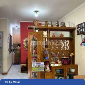 Rumah Metro Permata, 1 12 Lantai, 2 Kamar Tidur , tersedia melalui melalui situs Rumah123