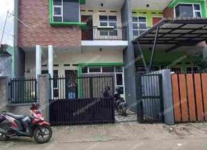Rumah mewah 2 lantai Siap huni di kalimulya cilodong depok lokasi di ",
          price: `850000000`,
          currency: `IDR`
    };


    let pageData = {
        viewPhoneModalField: , tersedia melalui melalui situs Lamudi
