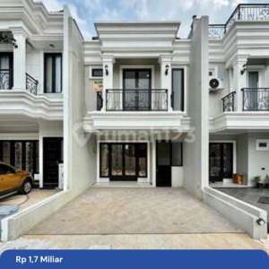 Rumah Mewah American Style Dekat Jalan Utama Lenteng Agung Jagakarsa Jakarta Selatan , tersedia melalui melalui situs Rumah123