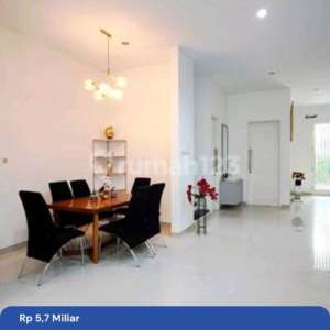 Rumah Mewah Di Citraland Surabaya Di Cluster Woodland , tersedia melalui melalui situs Rumah123