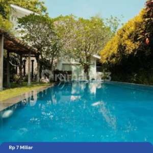Rumah Mewah Etnik dengan Kolam Renang di Jalan Gitogati Sleman , tersedia melalui melalui situs Rumah123