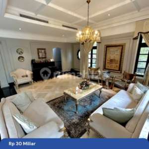 Rumah Mewah Gaya Perancis Full Furnished Dalam Komplek Elit Tebet , tersedia melalui melalui situs Rumah123