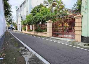 Rumah Mewah Luas di Pusat Kota SoloStrategis Dekat Mangkunegaran, Cocok GuesthouseResto lokasi di gilingan, tersedia melalui melalui situs Lamudi