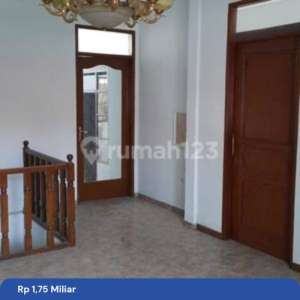 RUMAH MINIMALIS 2 LANTAI LINGKUNGAN NYAMAN STRATEGIS SIAP HUNI DI GRIYA BANDUNG ASRI GBA BANDUNG , tersedia melalui melalui situs Rumah123