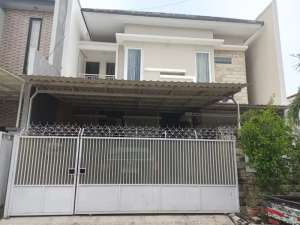 Rumah Minimalis Dekat Raya Mulyosari lokasi di Mulyorejo, tersedia melalui melalui situs Olx