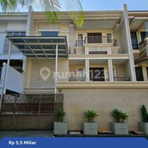 Rumah Modern Green Garden Residence Jakarta Barat , tersedia melalui melalui situs Rumah123