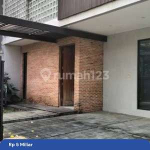 Rumah Modern Idaman di Villa Delima , tersedia melalui melalui situs Rumah123