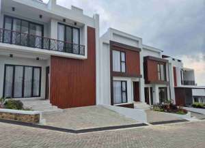 Rumah Modern Mewah Dengan City View Lembang Bandung Ada Fasilitas Komplek lokasi di lembang-2, tersedia melalui melalui situs Lamudi