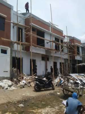 Rumah Murah Di Pusat Kota Jakarta lokasi di Cempaka Putih, tersedia melalui melalui situs Olx