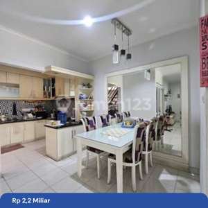 Rumah Murah Gading Serpong Azalea Cluster Azale Bagus Jual Rugi di Cluster Azalea Perumahan Gading Serpong, Perumahan Gading Serpong Cluster Azalea, Jl. Azalea 2 Blok AZ2 No.2, Curug Sangereng, Kelapa Dua, Tangerang, Banten, Indonesia, 15810, Gading Serpo , tersedia melalui melalui situs Rumah123