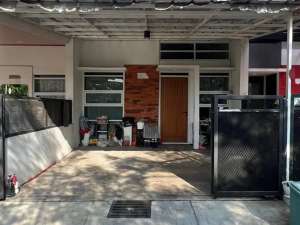 Rumah MURAH Kamayangan Residence Cluster One Gate Arcamanik Antapani lokasi di Antapani (Cicadas), tersedia melalui melalui situs Olx