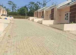 Rumah Murah Konsep Cluster Dekat Exit Tol Parungkuda lokasi di ",
          price: `166000000`,
          currency: `IDR`
    };


    let pageData = {
        viewPhoneModalField: , tersedia melalui melalui situs Lamudi