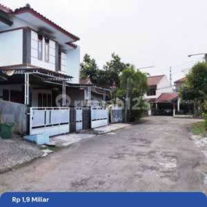 Rumah Murah Minimalis 2lantai Istana Kawaluyaan Bandung , tersedia melalui melalui situs Rumah123