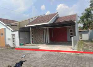 rumah murah nyaman cluster aman dekat alana dan tol klodran lokasi di baturan, tersedia melalui melalui situs Lamudi