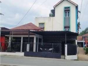 Rumah Murah Pinggir Jalan Raya Bogor lokasi di Bogor Utara - Kota, tersedia melalui melalui situs Olx