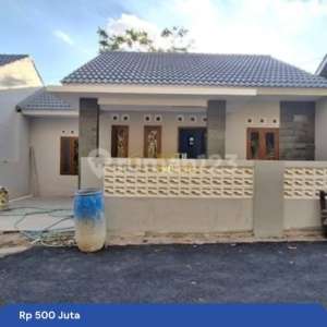 RUMAH MURAH, SIAP HUNI DEKAT JALAN PALAGAN DI SLEMAN , tersedia melalui melalui situs Rumah123