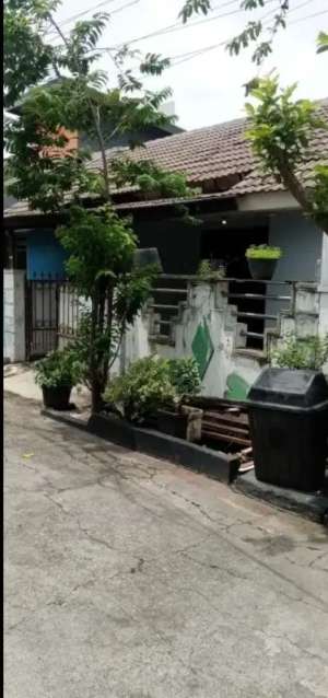 Rumah murah srategis di Perum Wisma Asri lokasi di Bekasi Timur, tersedia melalui melalui situs Olx