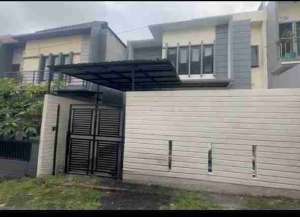 Rumah one gate 2lt 185m2 pusat kota dkt raya di gatsu tengah jl5mtr lokasi di denpasar-utara, tersedia melalui melalui situs Lamudi