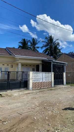 Rumah Perumahan RKS koto lalang bandar. Padang lokasi di Lubuk Kilangan, tersedia melalui melalui situs Olx