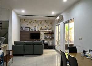 RUMAH SAN LORENZO GADING SERPONG CAKEP SUDAH RENOV lokasi di kelapa-dua-2, tersedia melalui melalui situs Lamudi