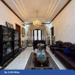 Rumah Semi Furnished SHM Cinere, Depok Bagus , tersedia melalui melalui situs Rumah123