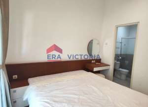 Rumah Sewa Dalam Perumahan Rejomulyo Kota Kediri lokasi di ",
          price: `60000000`,
          currency: `IDR`
    };


    let pageData = {
        viewPhoneModalField: , tersedia melalui melalui situs Lamudi