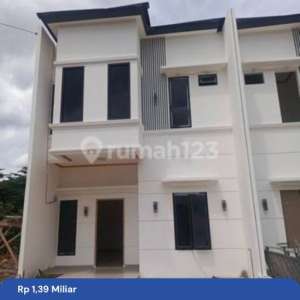 Rumah SHM 2 Lt Siap KPR dekat Mitra Keluarga Pratama Jatiasih J-30284 , tersedia melalui melalui situs Rumah123