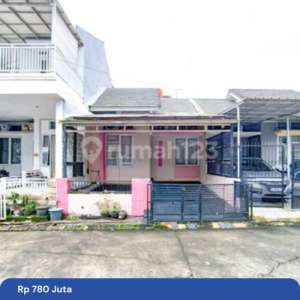 Rumah SHM Strategis dekat Stasiun Sudimara Siap Huni Dibantu KPR J27054 , tersedia melalui melalui situs Rumah123