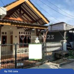 Rumah Siap Huni 14 Menit ke Summarecon Mall Bekasi Dibantu KPR J35271 , tersedia melalui melalui situs Rumah123