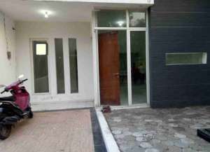 Rumah Siap Huni 950 juta di Dekat ITS Perumahan Diamond Regency Surabaya lokasi di sukolilo-1, tersedia melalui melalui situs Lamudi