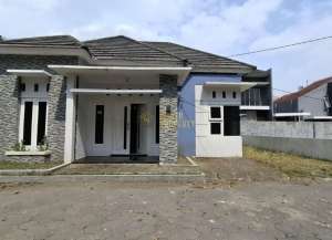 RUMAH SIAP HUNI AKSES MUDAH DALAM PERUMAHAN DI KALASAN lokasi di kalasan, tersedia melalui melalui situs Lamudi