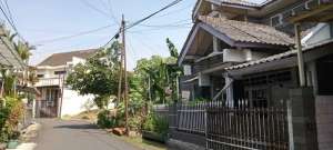 Rumah siap huni di Antapani Bandung lokasi di Antapani (Cicadas), tersedia melalui melalui situs Olx