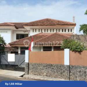 Rumah Strategis 6 Menit ke Gerbang Tol Jati Asih 2 Bebas Banjir J37401 , tersedia melalui melalui situs Rumah123