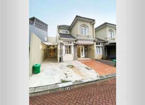 Rumah Sudah Renovasi di Cluster Samara Village by Paramount BangunanLantai Samping Fasum Hadap Taman Selangkah ke Ruko Anniva Gading Serpong lokasi di kelapa-dua-2, tersedia melalui melalui situs Lamudi