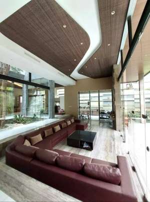 Rumah Super Mewah di Demangan lokasi di Depok, tersedia melalui melalui situs Olx