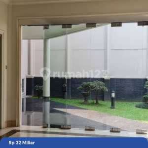 Rumah Terawat di Sayap Riau Bandung Supratman Bengawan Citarum Cimanuk Progo Anggrek , tersedia melalui melalui situs Rumah123