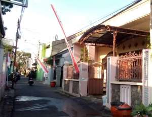 Rumah Tlogomas Dekat Kampus UMM Malang Cocok Untuk Dijadikan Kost lokasi di Lowokwaru, tersedia melalui melalui situs Olx