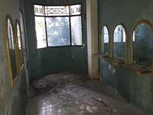 Rumah Tua 78m Kemanggisan Raya 63 Palmerah, Kec Palmerah, JakBar S170 lokasi di Tomang, tersedia melalui melalui situs Olx