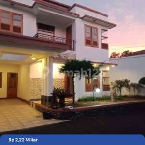 S764.rumah Modern Tropis Kulitas Bata Merah Jsentuhan Jati Blora , tersedia melalui melalui situs Rumah123