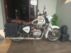 Jual bekas Sale Royal Enfield Classic 350 Th. 2023,lokasi di Kebayoran Lama