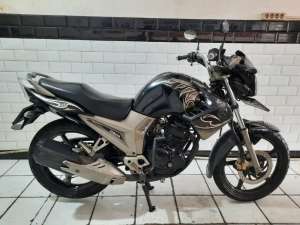 Jual bekas Scorpio z limited edition 2014 cakep,lokasi di Pondok Aren