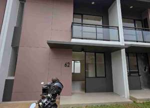 Sewa Cepat Rumah Murah Cendana Crest Park Serpong lokasi di ",
          price: `40000000`,
          currency: `IDR`
    };


    let pageData = {
        viewPhoneModalField: , tersedia melalui melalui situs Lamudi